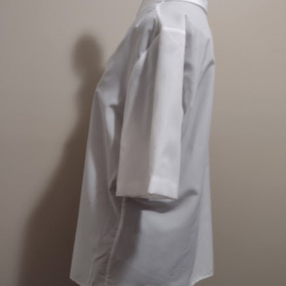 Classic Fashions, White 7-Front Buttons w/Tie, Short Sleeves, Size-20 - Picture 3 of 4